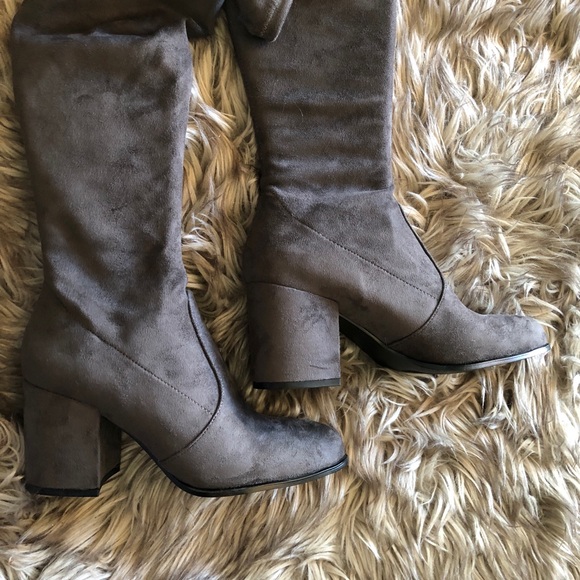 NIB Steve Madden Slayer over the knee boot - Picture 3 of 7